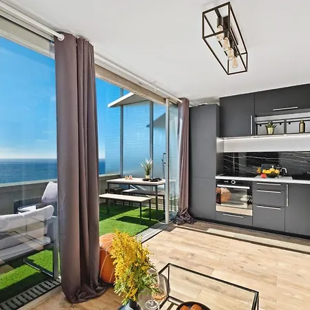 아파트 Sea View - 5min Monaco - Swimming Pool 카프다일