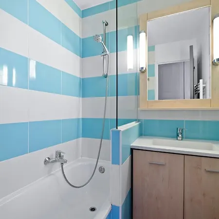 Sea View - 5min Monaco - Swimming Pool Apartment Cap-d'Ail