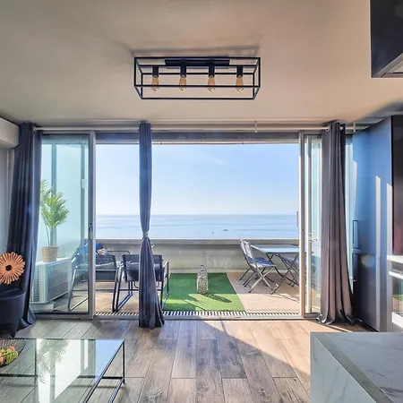 Sea View - 5min Monaco - Swimming Pool Apartament